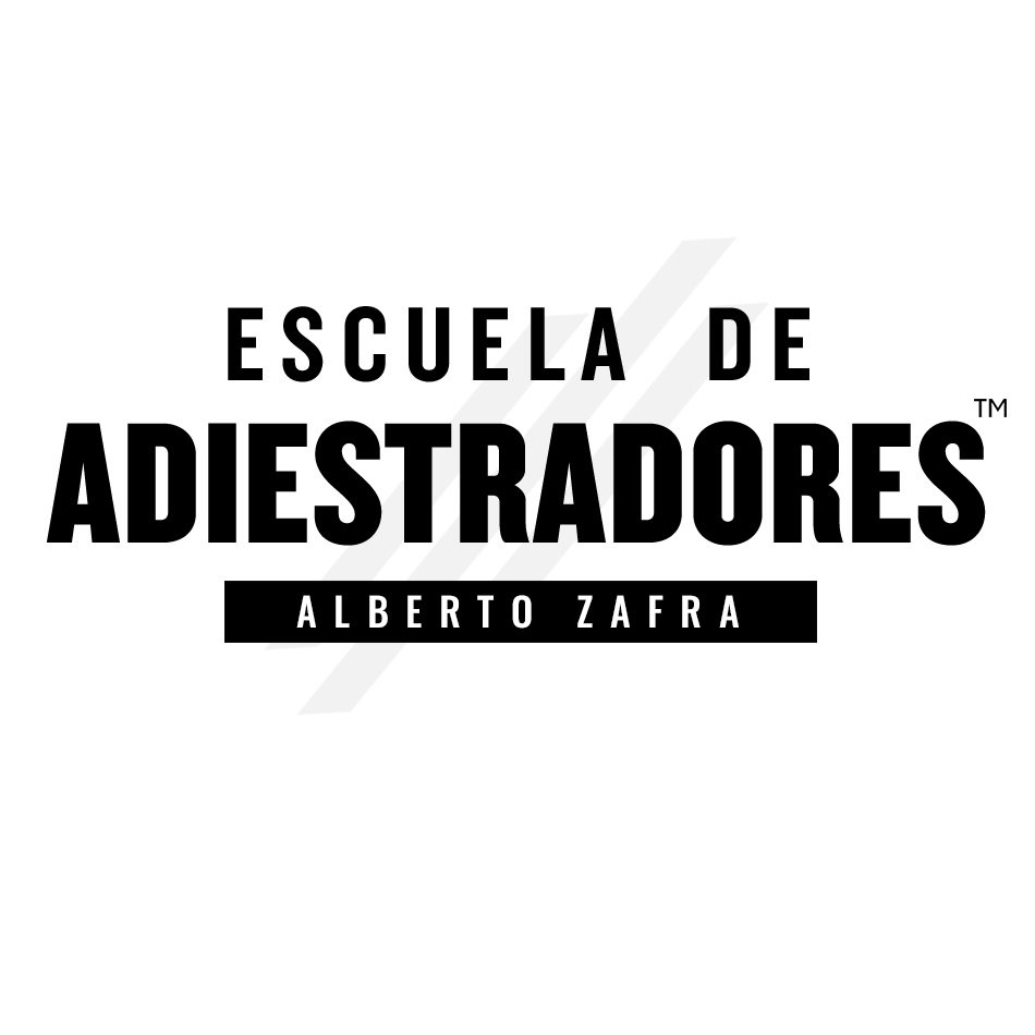 Escuela de Adiestradores